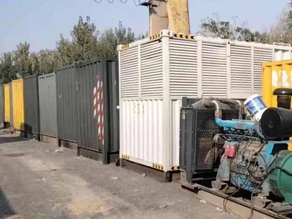 卓尼200KW柴油发电机机组每小时油耗是多少?